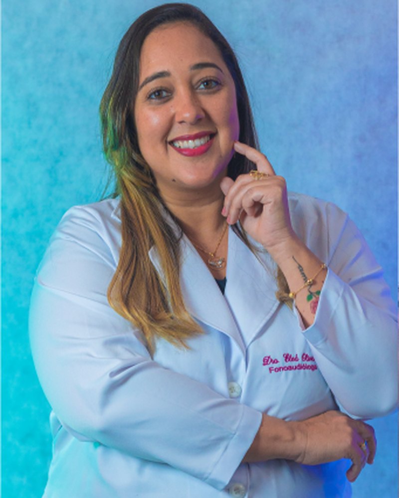 Dra. Eloá Oliveira de Andrade